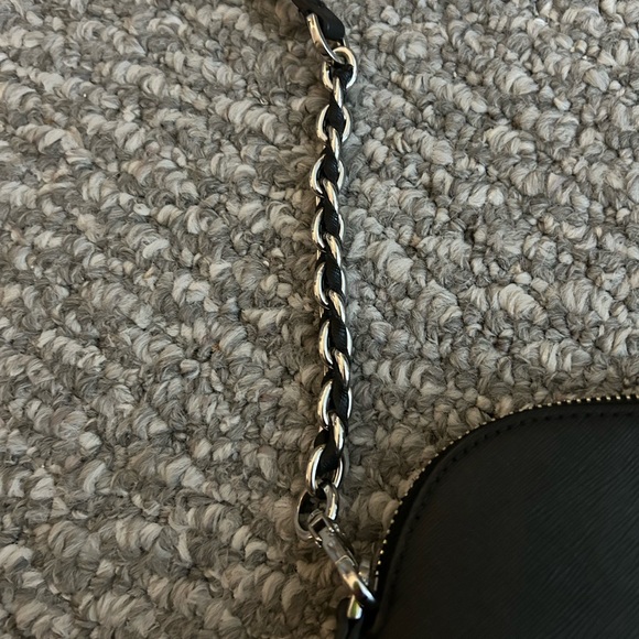 Michael kors satchel - Picture 2 of 5